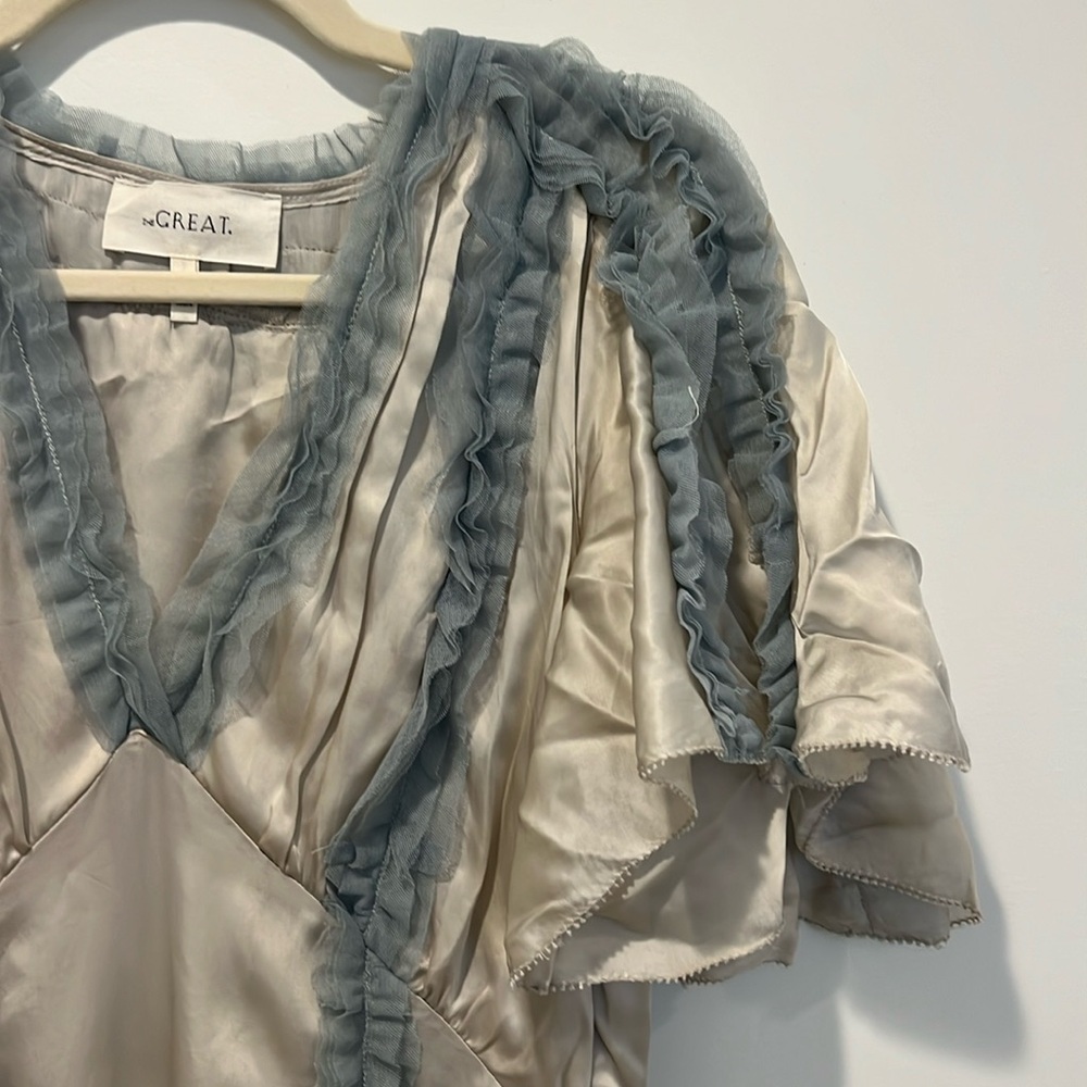 The GREAT Silver with Icy Blue The Dancehall Dress - Picture 7 of 12